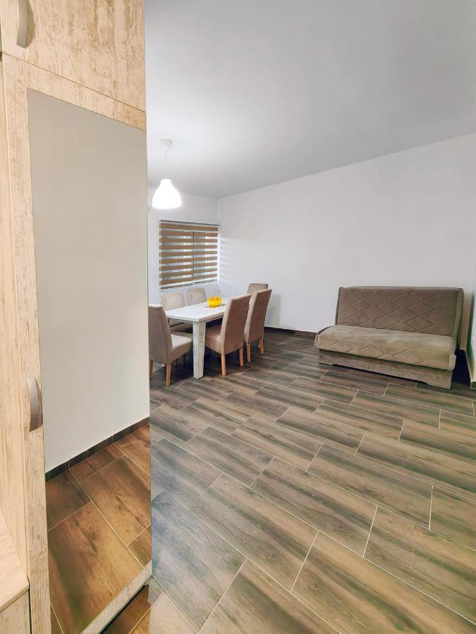 Mialex Apartments Dobra Voda Extérieur photo