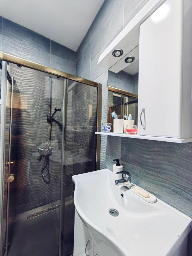 Mialex Apartments Dobra Voda Extérieur photo